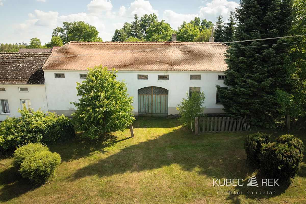 Prodej chalupy 173 m², pozemek 821 m²